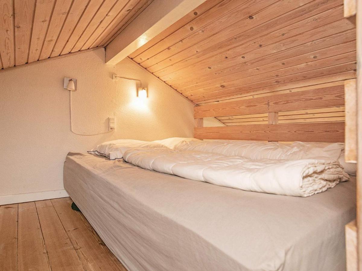 4 Person Holiday Home In R Sk Bing Aeroskobing Exterior photo
